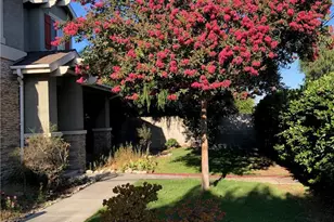 903 W Gladstone St, Azusa, CA 91702 - Photo 47