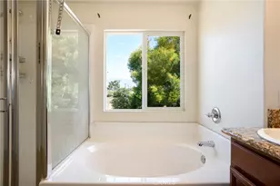 903 W Gladstone St, Azusa, CA 91702 - Photo 25