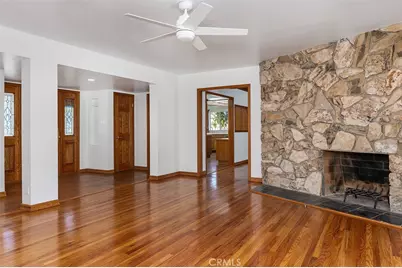 17055 Community, Los Angeles, CA 91325 - Photo 5