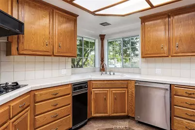 17055 Community, Los Angeles, CA 91325 - Photo 13