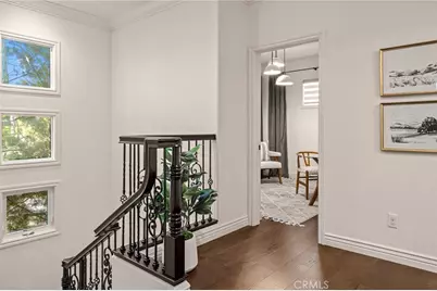308 N Oak Avenue, Pasadena, CA 91107 - Photo 27