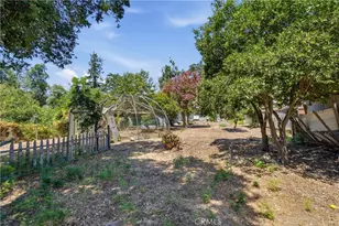 1044 N Hudson Ave, Pasadena, CA 91104 - Photo 33
