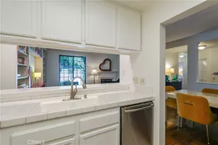 235 S Holliston, Pasadena, CA 91106 - Photo 7
