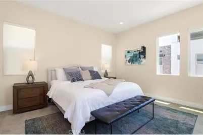 27512 Golden Currant Place, Valencia, CA 91381 - Photo 13