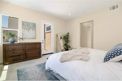 27512 Golden Currant Place, Valencia, CA 91381 - Photo 15