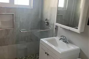 405 W Broadway, Glendale, CA 91204 - Photo 17