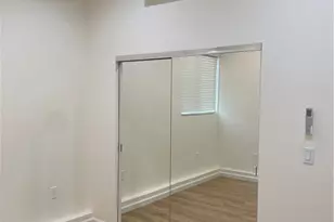 405 W Broadway, Glendale, CA 91204 - Photo 27