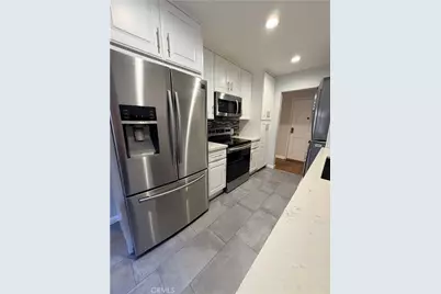 377 W California #27, Glendale, CA 91203 - Photo 17