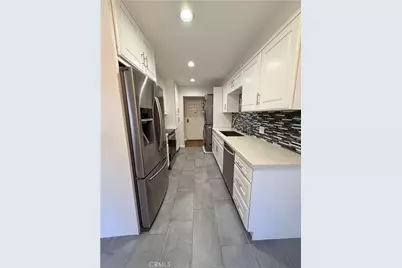 377 W California #27, Glendale, CA 91203 - Photo 5