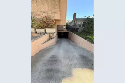 377 W California #27, Glendale, CA 91203 - Photo 27