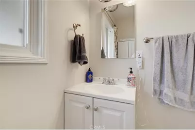 12520 Stagg Street, Los Angeles, CA 91605 - Photo 21