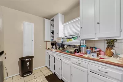 126 W Wabash Street, San Bernardino, CA 92405 - Photo 9