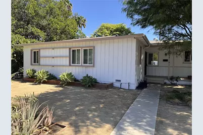 20146 Hartland, Winnetka, CA 91306 - Photo 3