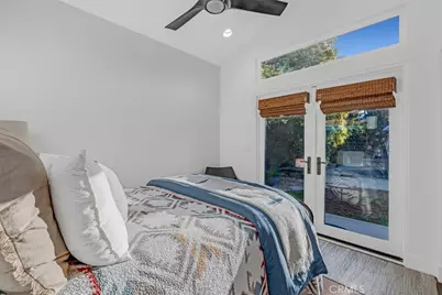 870 S Euclid Avenue, Pasadena, CA 91106 - Photo 25