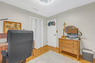 870 S Euclid Ave, Pasadena, CA 91106 - Photo 17