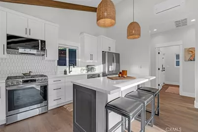 870 S Euclid Avenue, Pasadena, CA 91106 - Photo 21
