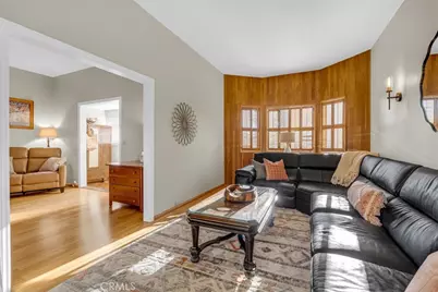 870 S Euclid Avenue, Pasadena, CA 91106 - Photo 5