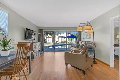 870 S Euclid Avenue, Pasadena, CA 91106 - Photo 9