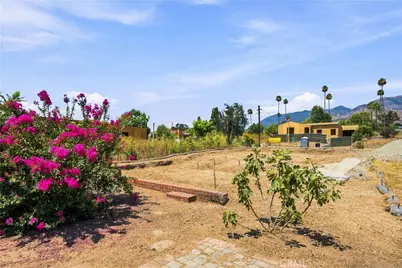 1008 Marcheta Street, Altadena, CA 91001 - Photo 9