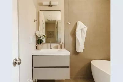 1088 Montecito Drive, Los Angeles, CA 90031 - Photo 31