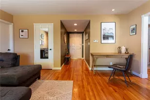 9433 Geyser Ave, Northridge, CA 91324 - Photo 17