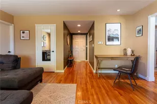 9433 Geyser Ave, Northridge, CA 91324 - Photo 17