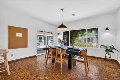 17061 Parthenia St, Sherwood Forest, CA 91325 - Photo 13
