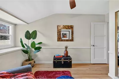 17061 Parthenia St, Sherwood Forest, CA 91325 - Photo 25