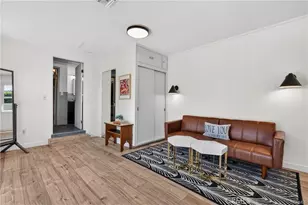 17061 Parthenia St, Sherwood Forest, CA 91325 - Photo 35