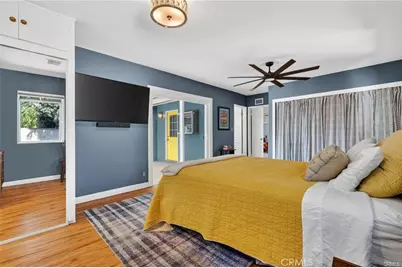 17061 Parthenia St, Sherwood Forest, CA 91325 - Photo 31