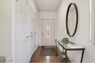 15735 Wyandotte, Lake Balboa, CA 91406 - Photo 5