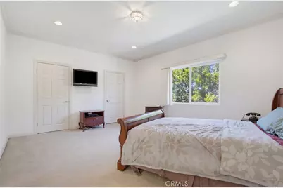 15735 Wyandotte, Lake Balboa, CA 91406 - Photo 19