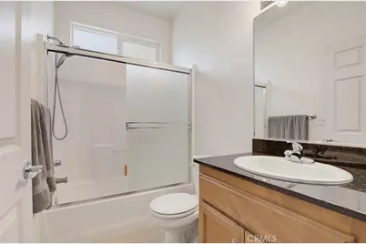 15735 Wyandotte, Lake Balboa, CA 91406 - Photo 27