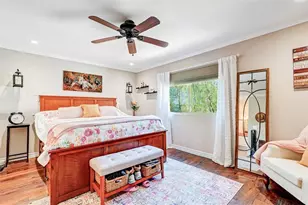 10480 Sunland Blvd, Sunland, CA 91040 - Photo 17