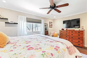 10480 Sunland Blvd, Sunland, CA 91040 - Photo 19