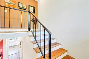 10480 Sunland Blvd, Sunland, CA 91040 - Photo 15