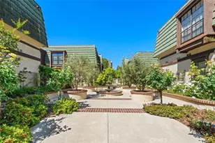 885 S Orange Grove, Pasadena, CA 91105 - Photo 3