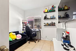 209 W 87th, Los Angeles, CA 90003 - Photo 23