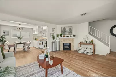 18550 Hatteras Street #87, Tarzana, CA 91356 - Photo 3