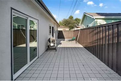 22432 Berdon Street, Woodland Hills, CA 91367 - Photo 73
