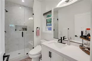 22432 Berdon St, Woodland Hills, CA 91367 - Photo 61