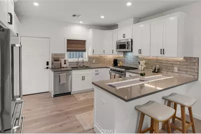 22432 Berdon Street, Woodland Hills, CA 91367 - Photo 49