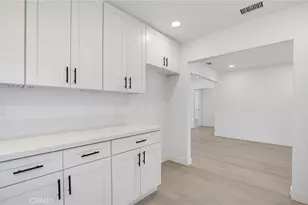 570 N East End Ave, Pomona, CA 91767 - Photo 15