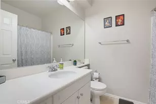 27344 Oaktree Pl, Valencia, CA 91354 - Photo 15
