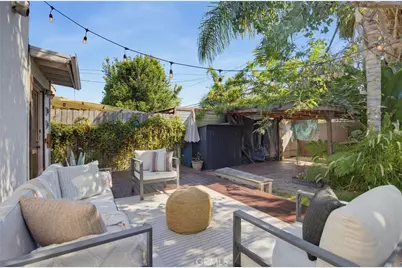 2240 Pine Avenue, Long Beach, CA 90806 - Photo 23