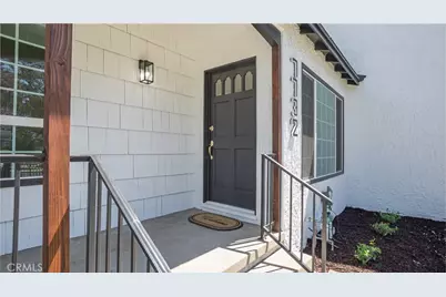 7732 Garden Grove Avenue, Reseda, CA 91335 - Photo 29