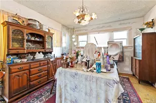1438 W 70th, Los Angeles, CA 90047 - Photo 15