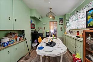 1438 W 70th, Los Angeles, CA 90047 - Photo 7