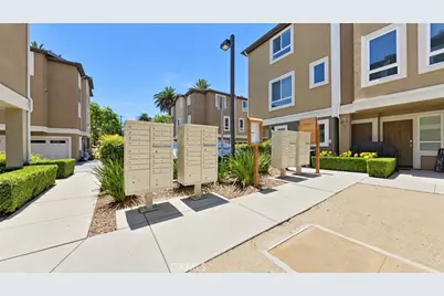14671 Sherman Way, Van Nuys, CA 91405 - Photo 29