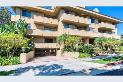 221 S Oak Knoll Avenue #202, Pasadena, CA 91101 - Photo 1
